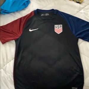 Men’s Nike soccer shirt